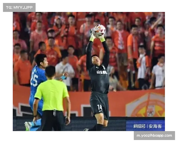 海港为联赛争冠摆烂被批 泰山队逆袭演精彩阻击